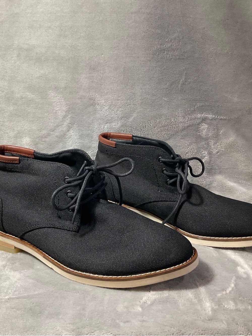 New Calvin KIein Alory Men’s lace up black ankle boot in size 7M.